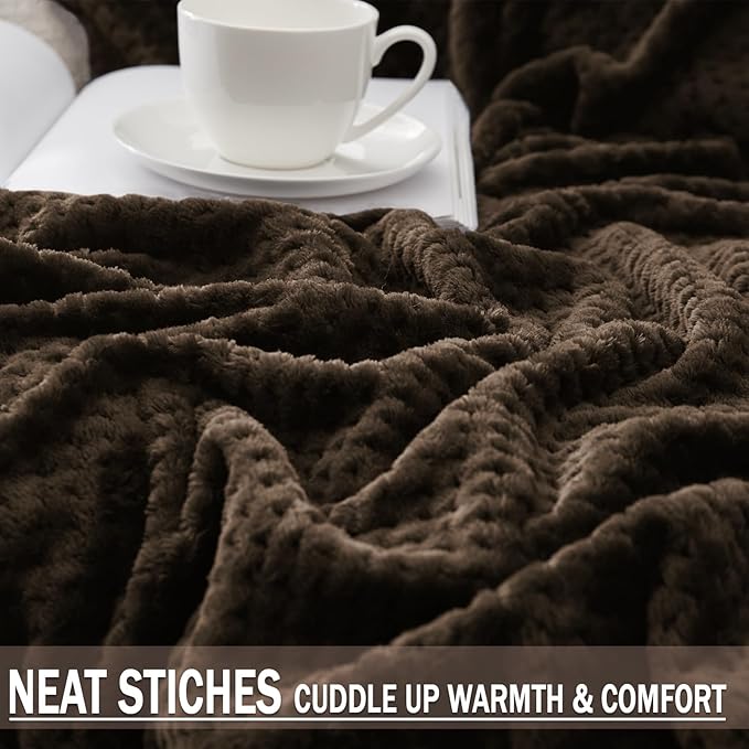 Exclusivo Mezcla Soft Waffle Fleece Bed Blanket Twin Size, Coffee | Lightweight Plush Blanket for Bed, Couch, Sofa, Cozy Fluffy Design for Bedroom, Guest Room, All Season, 60x80 Inches