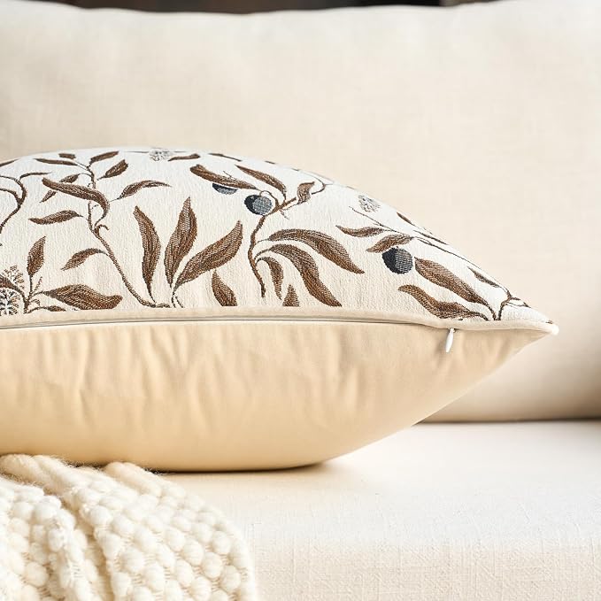 Alerfa Beige Floral Throw Pillow Cover 18 x 18 Inch Sqaure Luxury Decorative Pillow Cover for Couch Living Room Bedroom