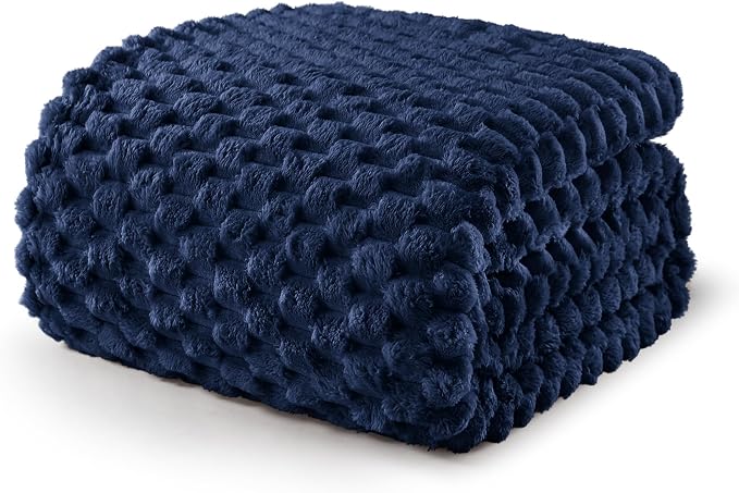 Exclusivo Mezcla 3D Fleece King Size Blanket for Bed, Navy Blue | Extra Soft Fuzzy Plush Lightweight Bed Blankets, Cozy Fluffy Decorative Blankets for All Seasons, 90x104 Inches