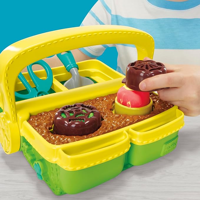 Play-Doh Blooming Flower Garden Toy Playset, Nature Pretend Play, Kids Arts & Crafts Ages 3+