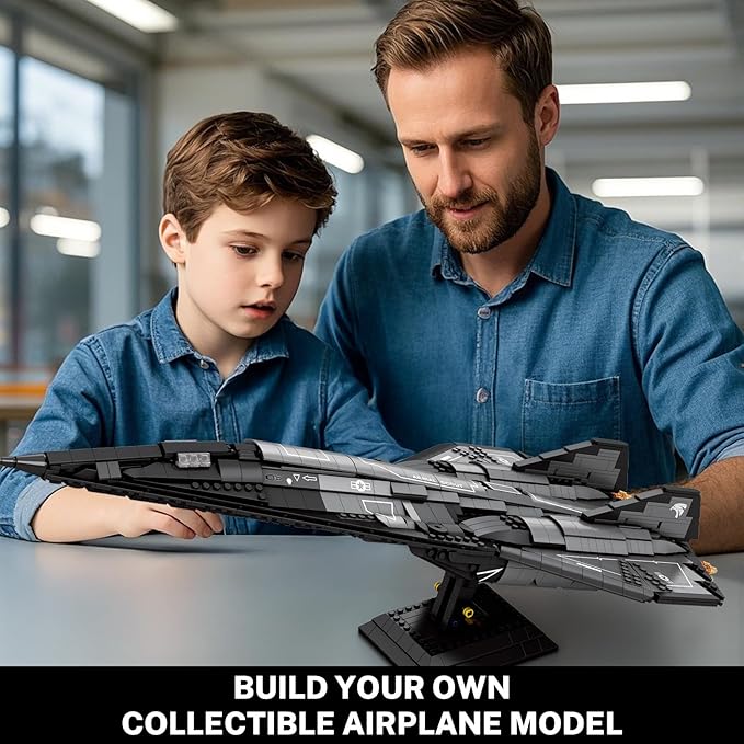 SR-72 Reconnaissance Fighter Jet Building Set, Military Airplane Toys Construction Set 33039, Model Plane Kit Aviation Collection, Gifts for Teens 14+, Adult and Military Fans