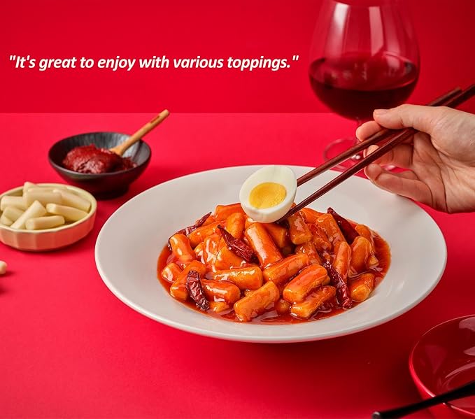 BBOM Instant Korean Tteokbokki Pouch – Sweet & Spicy Street Food – Easy and Convenient Preparation – Includes Tray, Rice Cakes & Powder Sauce, 3 Flavors_5.19oz (147g) x 2ea (Spicy)
