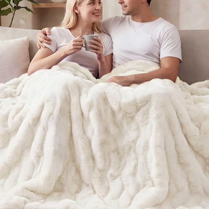 ORINOVA Light Beige Twin Fuzzy Faux Fur Throw Blanket for Couch Bedroom Living Room Furry Soft Fluffy Bed 60x80 Thick Warm Blanket for Winter Home Gifts 860 GSM