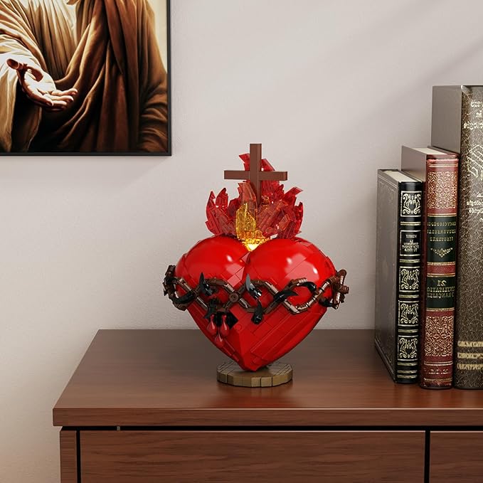 Jesus Heart Building Set,Sacred Heart Model Compatible with Lego,Bible Themed Christian Decorative Items,Religious Gift for Adults or Women(667 PCS)
