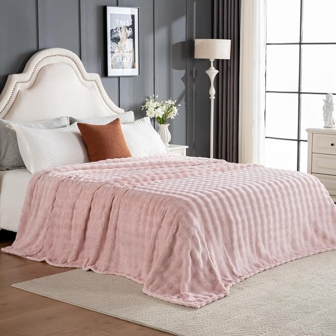 Faux Fur Bed Blankets Queen Size Pink, Soft Fluffy Bubble Blanket for Couch Sofa, Thick Warm Plush Fuzzy Rabbit Fur Large Blanket for All Season Use, 90"X 90"