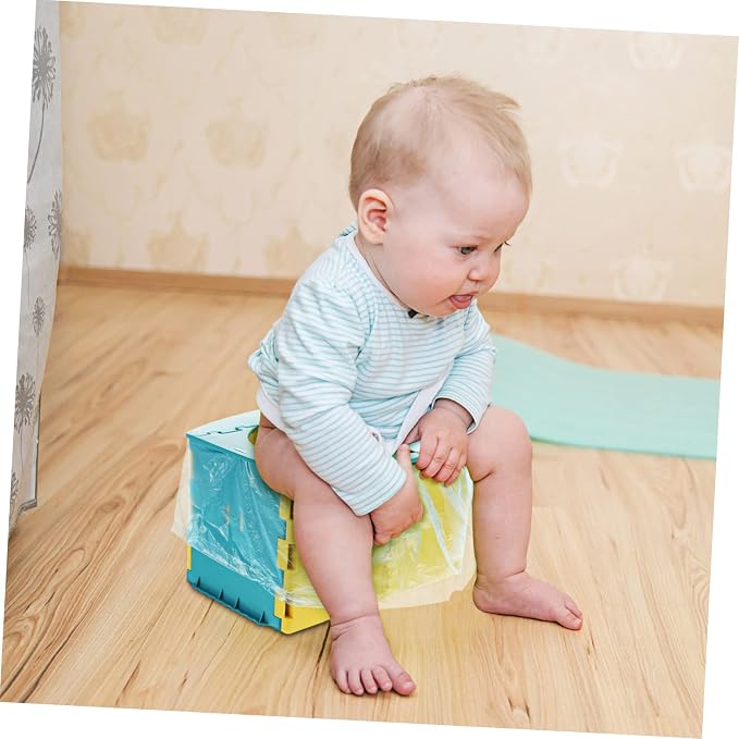 Toddmomy Portable Folding Toilet for Travel Potty Non-Slip Base Lightweight Plastic Design for Home and Travel