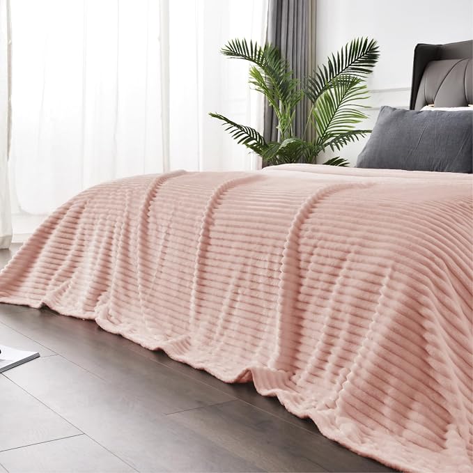 BEDELITE 3D Ribbed Light Pink Fleece Throw Blanket for Couch, 50x60 Inch | Soft Warm Decorative Fluffy Blanket, Cozy Plush Lightweight Fuzzy Throw Blanket for Bed Sofa Home Room Decor, Gift for Women