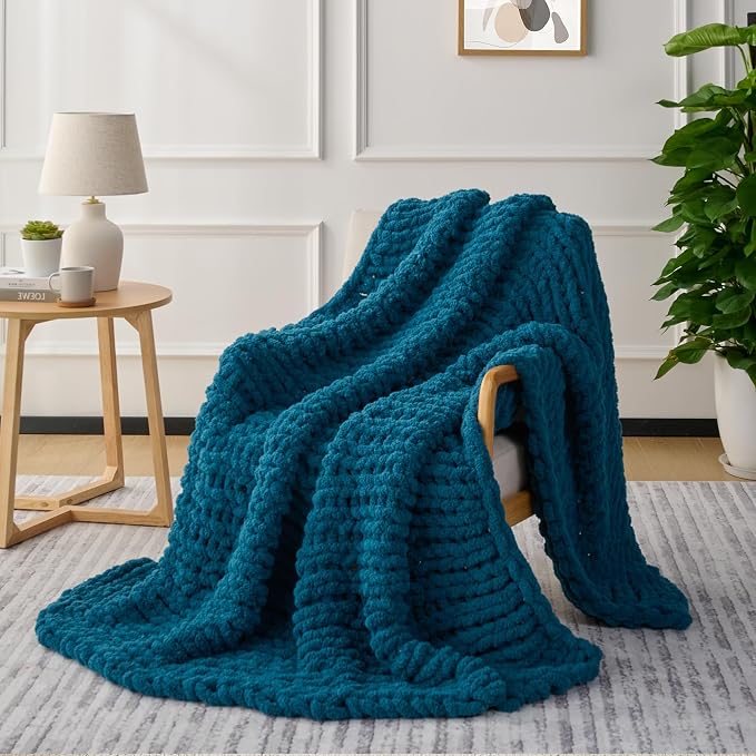 L'AGRATY Chunky Knit Throw Blanket for Couch, 80'' x 90'' Knit Throw, Blue | Handmade Chenille Crochet Blanket for Sofa Bed, Thick Cable Knitted Blankets for Room Home Decor, Birthday Gift for Women Mom