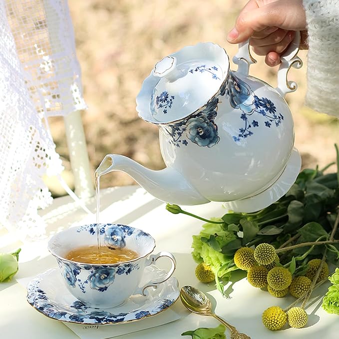21-Piece Bone China Tea Set for Adults, Blue and White Porcelain Tea Set for 6, Vintage Floral Tea Cup Set With Teapot, Tea Party Sets for Women Gift，Gift Box