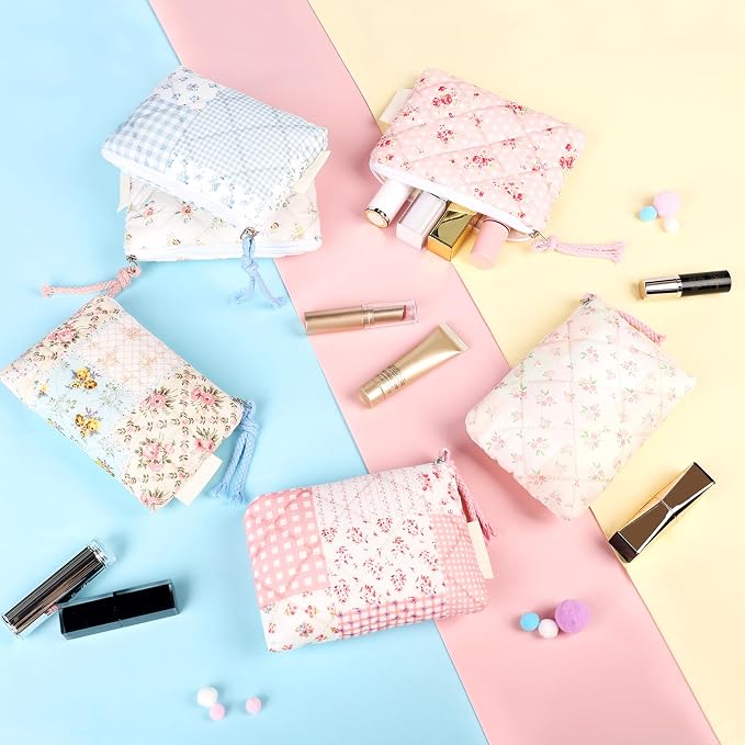 Quilted Mini Makeup Bag, Small Floral Cosmetic Bag for Purse, Portable XS Travel Makeup Pouch for Daily Use, Travel (Dots+Rose)