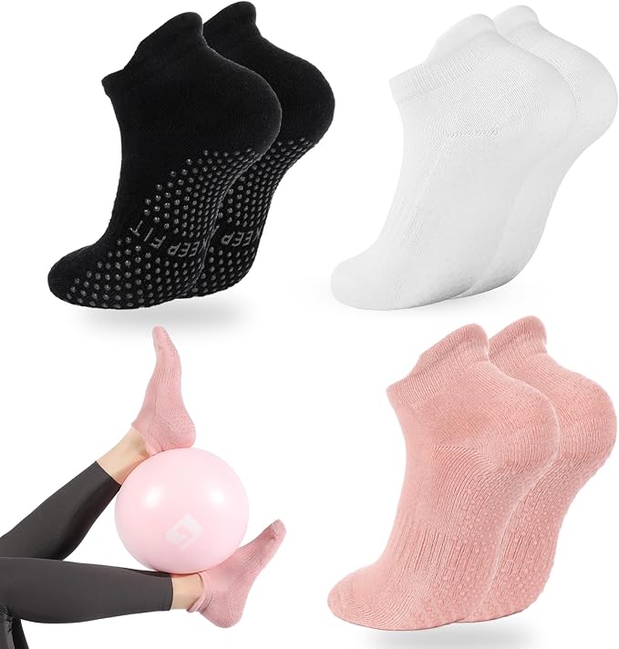 loudashuaiqi Grip Pilates Socks Non Slip Athletic Yoga Socks with Grips for Women Grippy socks for Hospital Workout Barre