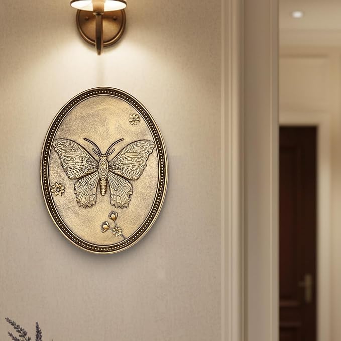 Vintage Butterfly Wall Sculpture, Antique Wall Decor, Gold Wall Art, Hanging Decoration with Embossed Butterfly Design, Vintage Decoration for Living Room Bedroom and Hallway, Housewarming Gift