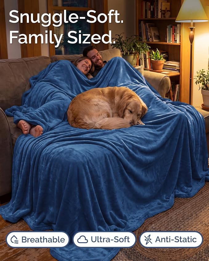 Ultra Soft Fleece Blanket Giant Blanket Size - Flannel Fleece Luxury Blanket - Lightweight for Couch Bed Chair - Thick, Warm and Breathable - All Season Cozy, Royal Blue