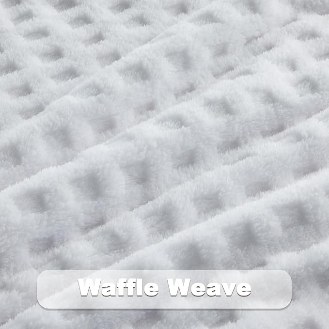 NEWCOSPLAY 3D Waffle Checkered Flannel Throw Blanket, White, 50"x70" | Super Soft Cute Lightweight Decorative Premium Silky Fleece Blanket for Couch Sofa Bed, Gift for Women Men, All Season Use