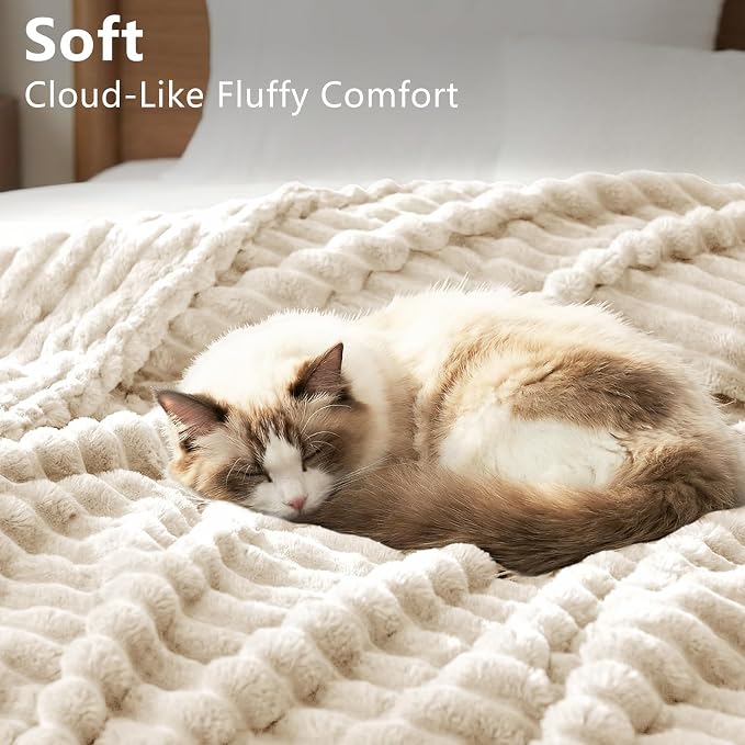 HIMEET Beige King Size Blanket for Bed, 300GSM Ribbed Fleece, 108 x 90 in | Ultra Soft Flannel, All-Season Lightweight Warmth, Generous Bed Coverage & Home Decor, Gift for Men & Women, Machine Washable