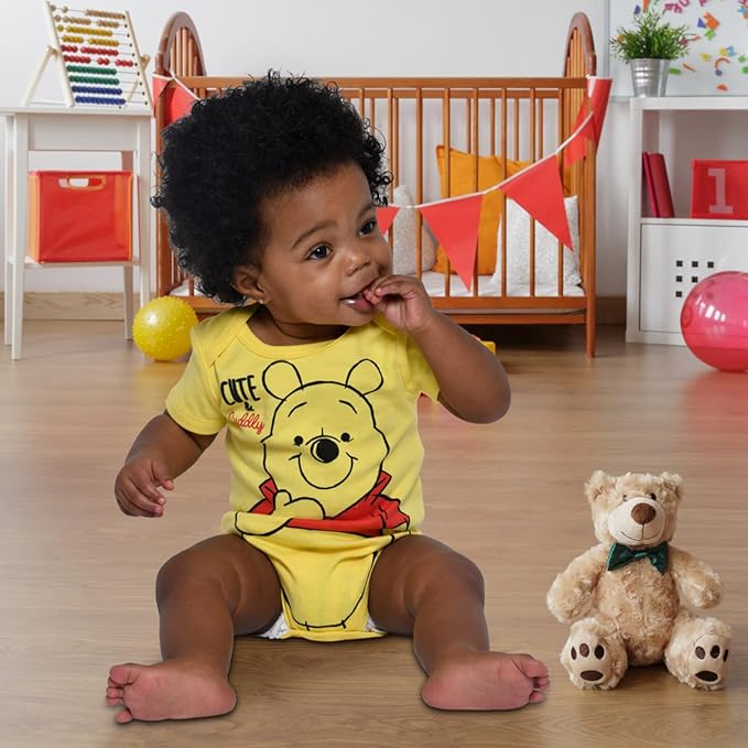Disney Baby 5 Pack Bodysuits Newborn to Infant Sizes (Newborn - 24 Months)