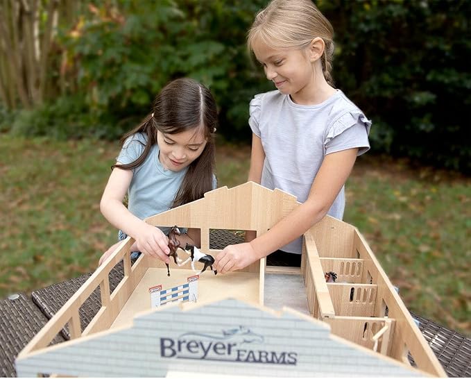 Breyer Horses Farms Deluxe Arena Stable | 24 Piece Playset | 2 Stablemates Horses Included | 24.25" L x 22" W x 10.5" H | 1:32 Scale | Model #59243