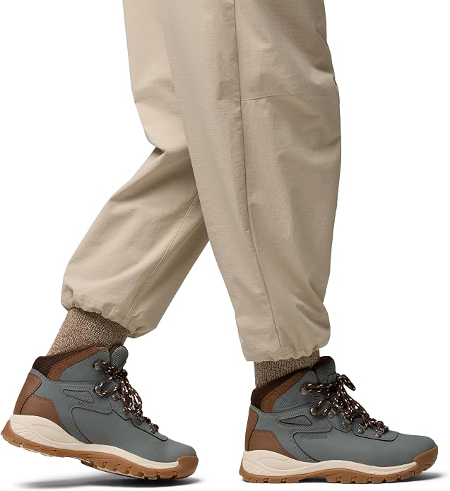 Columbia Women's Newton Ridge Plus Waterproof Hiking Boots