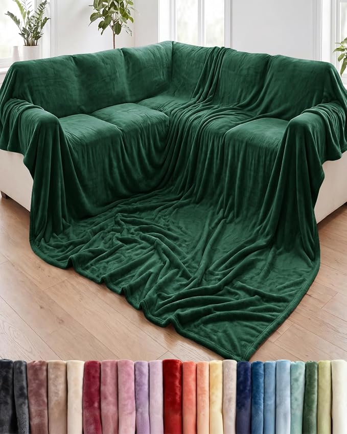 Ultra Soft Fleece Blanket Oversized King Size - Flannel Fleece Luxury Blanket - Lightweight for Couch Bed Chair - Thick, Warm and Breathable - All Season Cozy, Forest Green