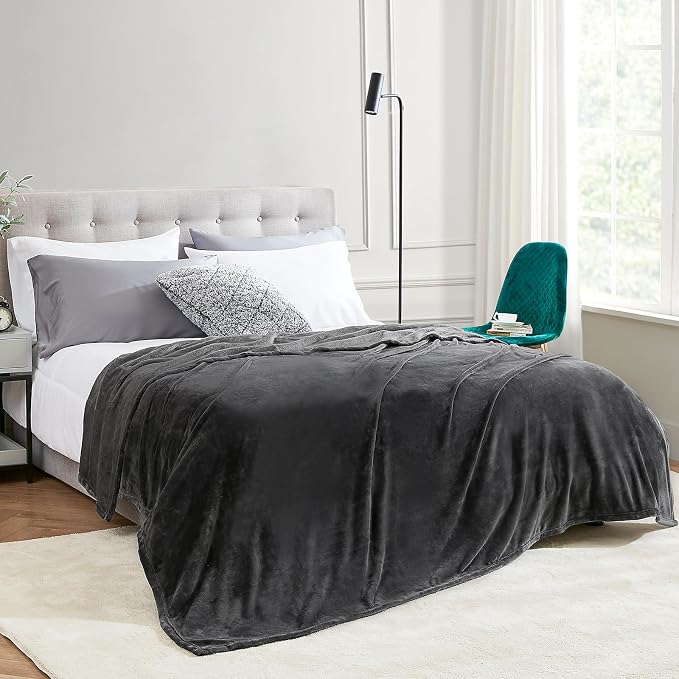 Hansleep Twin Dark Grey Fleece Blanket, Soft Flannel Bed Blanket | Fuzzy Cozy Blanket 60x80 Inches, Multi-use for Bed, Sofa, Couch, Travel, Camping, All Season Warm Lightweight Cover