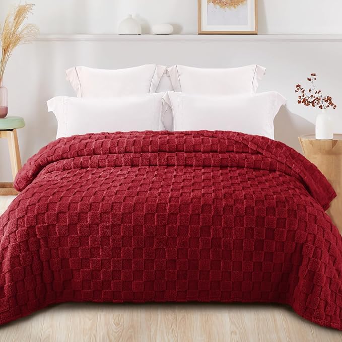 Exclusivo Mezcla 3D Checkered Fleece King Blanket for Bed, Burgundy | Super Soft and Cozy Fluffy Blanket, Lightweigh and Breathable Blanket for Living Room, Bedroom, Decor, All Season, 104"x90"