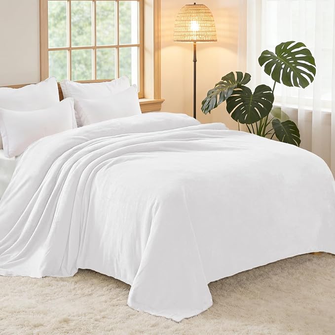 Exclusivo Mezcla Soft Fleece Blanket Queen Size for Bed, Pure White | 90x90 Inches, Double-Sided Brushed Flannel, Lightweight Plush Cozy Blanket for Home Decor, All Season, Machine Washable