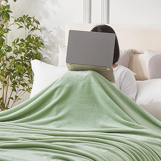 Hansleep Full Sage Green Fleece Blanket, Soft Flannel Bed Blanket | Fuzzy Cozy Blanket 84x90 Inches, Multi-use for Bed, Sofa, Couch, Travel, Camping, All Season Warm Lightweight Cover