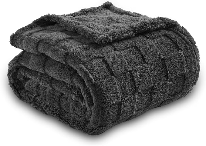 NEWCOSPLAY 3D Checkered Flannel Throw Blanket, Dark Grey, 50"x70" | Super Soft Cute Lightweight Decorative Premium Silky Fleece Blanket for Couch Sofa Bed, Gift for Women Men, All Season Use