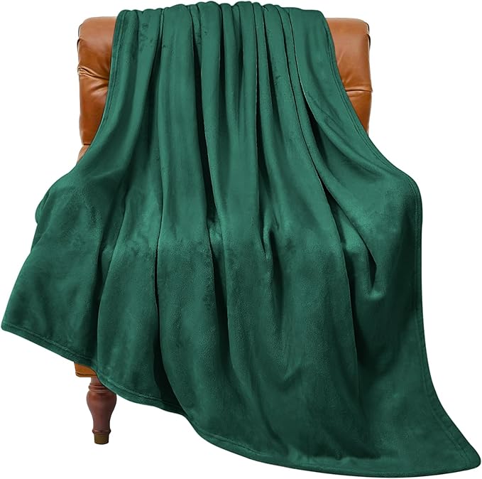 BEDELITE Fleece Blanket Soft Plush Twin Size Blanket Forest Green 60"x80" | Ultra Soft Fleece, Plush Microfiber, Lightweight Warmth, All Season Comfort, Fade Resistant, Machine Washable, Couch Sofa Bed