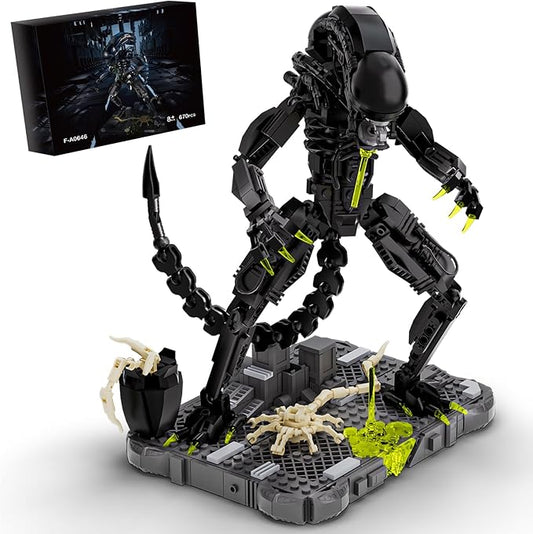 Xenomorph Building Blocks Set, Xenomorph Action Figure Building Sets for Adults with Support Base and Little Facehugger, Horror Gifts for Fans Friends Birthday Christmas Halloween