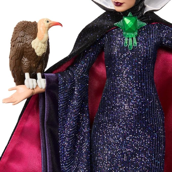 Mattel Disney Collector Evil Queen Collectible Fashion Doll in Signature Clothing Inspired by Disney Snow White Movie, Gifts for Kids & Collectors