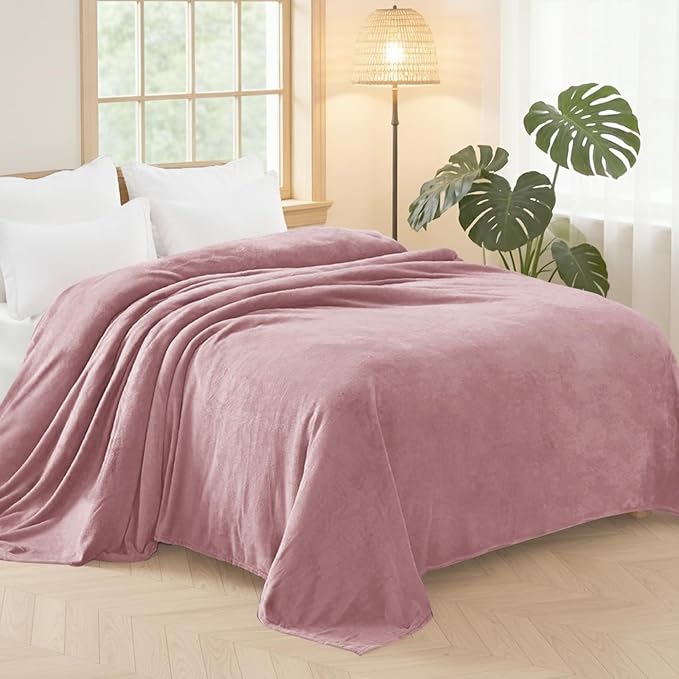 Exclusivo Mezcla Soft Fleece Blanket Twin Size for Bed, Dusty Pink | 90x66 Inches, Double-Sided Brushed Flannel, Lightweight Plush Cozy Blanket for Home Decor, All Season, Machine Washable