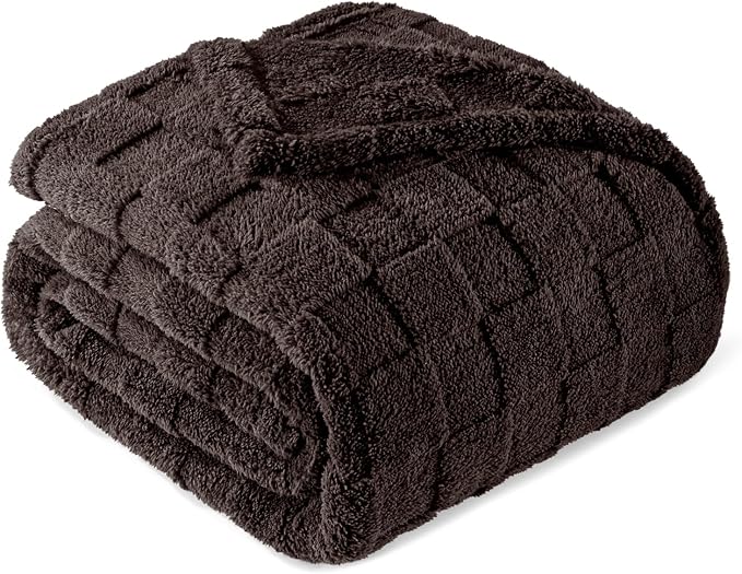 Exclusivo Mezcla 3D Checkered Fleece Twin Blanket for Bed, Coffee | Super Soft and Cozy Fluffy Bed Blanket, Cute Fuzzy Blanket for Teens Back to School, Dorm Essentials, All Season, 60"x80"
