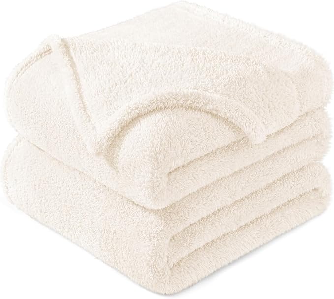Exclusivo Mezcla Soft Plush Fleece Twin Size Blankets for Bed Living Room | Lightweight Fuzzy Fluffy Large Blanket for All Seasons, Cozy Velvet for Women Men, Machine Washable, 60"x80", Ivory