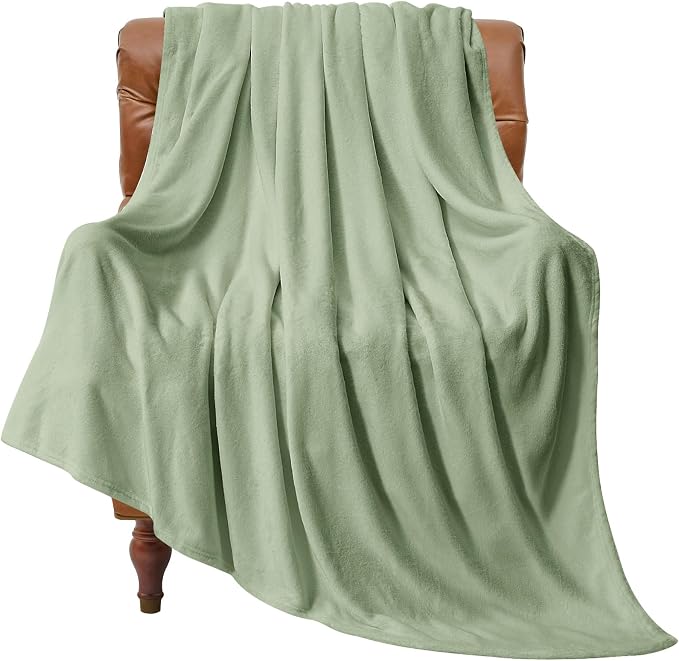 BEDELITE Fleece Blanket Soft Plush Throw for Couch Sage Green 50"x60" | Ultra Soft Fleece, Plush Microfiber, Lightweight Warmth, All Season Comfort, Fade Resistant, Machine Washable, Couch Sofa Bed