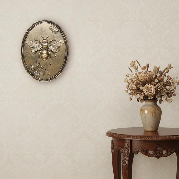 Newinhome Vintage Bee Wall Sculpture, Antique Wall Decor, Hanging Decoration with Embossed Bee Design, Vintage Decoration for Living Room, Bedroom and Hallway, Housewarming Gift
