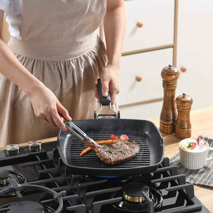 S·KITCHN Grill Pan with Folding Handle, Nonstick Grilling Pan for Stove Tops, Induction Compatible Square KBBQ Pan with Pour Spouts - 9IN