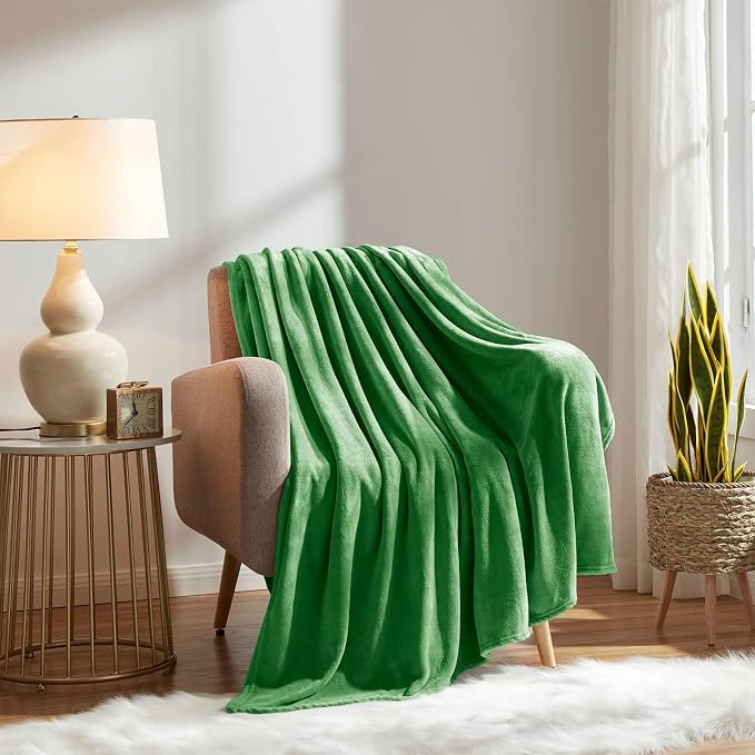 KMUSET Fleece Blanket Queen Size Lightweight Cozy Plush Microfiber Solid Blanket Factory Shop