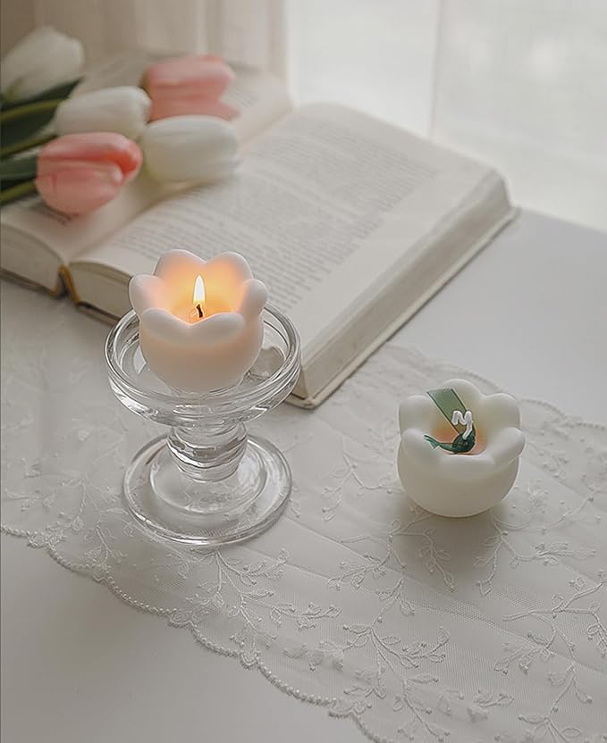 Lily of The Valley Shaped Scented Candle,80G Aesthetic Flower Shaped Soy Wax Aroma Decorative Candle for Table Photo Prop Birthday Gift,Prefect for Meditation Stress Relief Mood Boosting