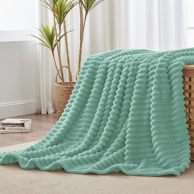 BEDELITE Ribbed Fleece Throw Blanket for Couch, Seafoam, 50"x60" | Ultra-Soft Plush Fleece, Cozy, Warm Yet Lightweight, Ribbed Texture, Home Decor, Machine Washable, Giftable, All-Season Use