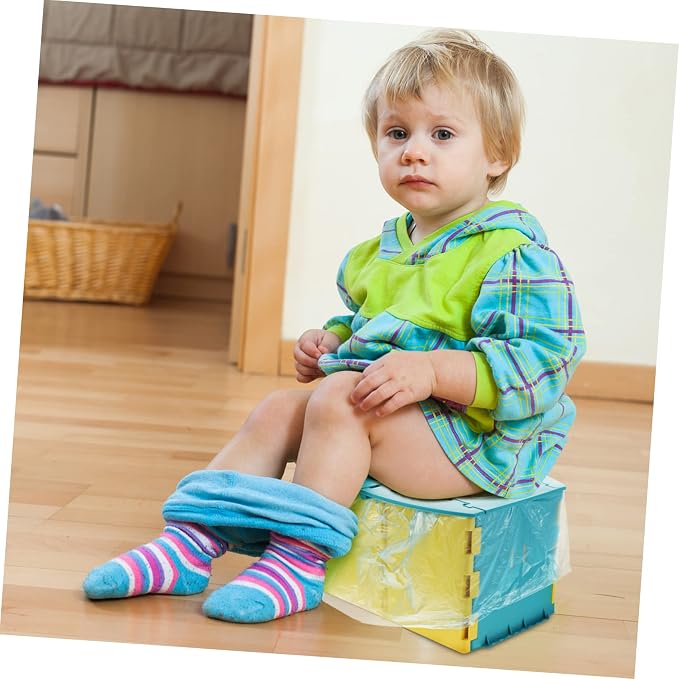BESPORTBLE Portable Folding Potty Seat Lightweight Travel Toilet for Safe Material Convenient for Home and Car Use for Potty Training Boys and Girls