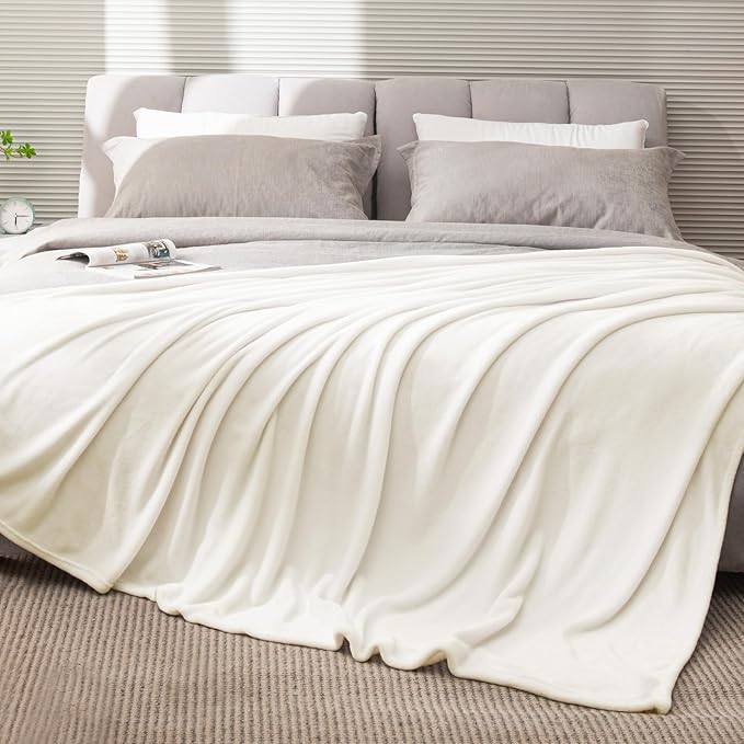 BEDELITE Fleece Blanket Soft Plush Full Bed Blanket Cream 84"x90" | Ultra Soft Fleece, Plush Microfiber, Lightweight Warmth, All Season Comfort, Fade Resistant, Machine Washable, Couch Sofa Bed