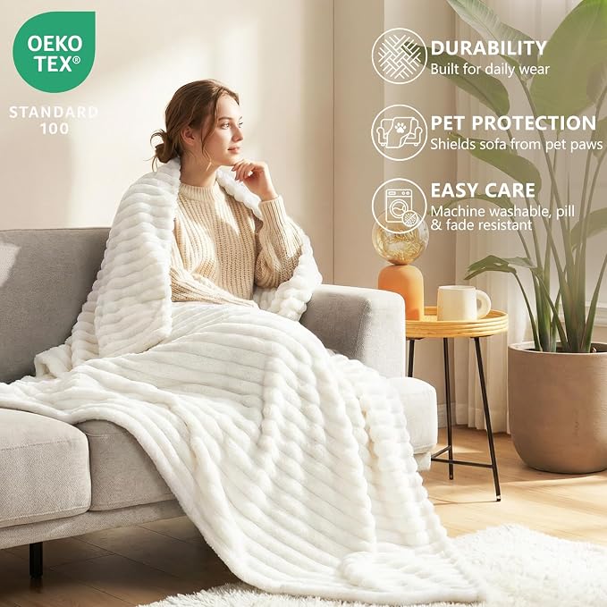 HIMEET Off White King Blanket for Bed, 300GSM Ribbed Fleece, 108 x 90 in | Ultra Soft Flannel, All-Season Lightweight Warmth, Generous Bed Coverage & Home Decor, Gift for Men & Women, Machine Washable