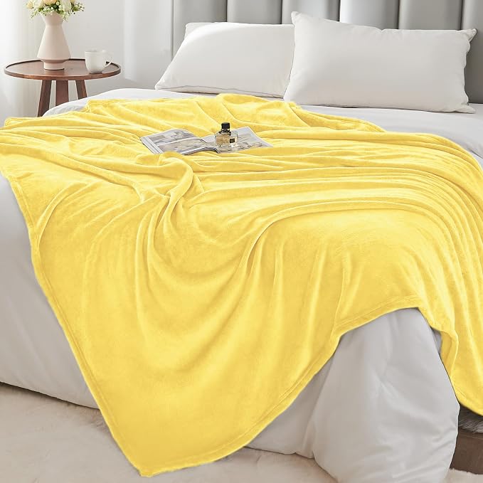 BEDELITE Fleece Blanket Soft Plush Twin Size Blanket Light Yellow 60"x80" | Ultra Soft Fleece, Plush Microfiber, Lightweight Warmth, All Season Comfort, Fade Resistant, Machine Washable, Couch Sofa Bed