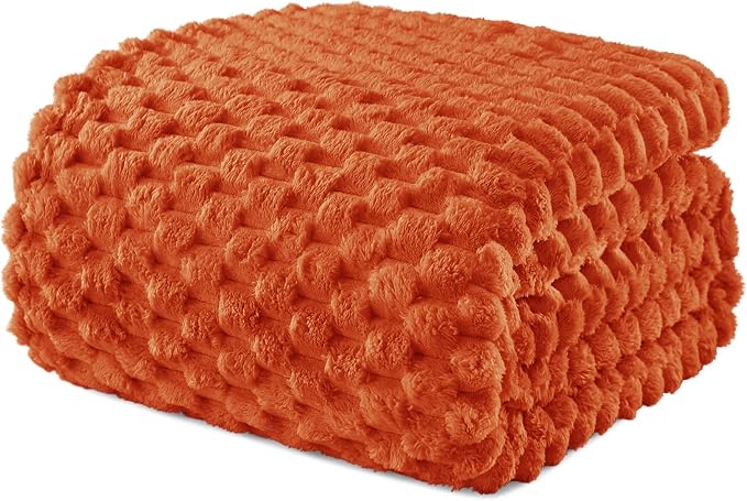Exclusivo Mezcla 3D Fleece Twin Size Blanket for Bed, Burnt Orange | Extra Soft Fuzzy Plush Lightweight Bed Blankets, Cozy Fluffy Decorative Blankets for All Seasons, 60x80 Inches