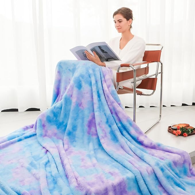 MUGD Lightweight Blanket Fleece Big Blanket Fuzzy Throw Blanket for Bed King Size