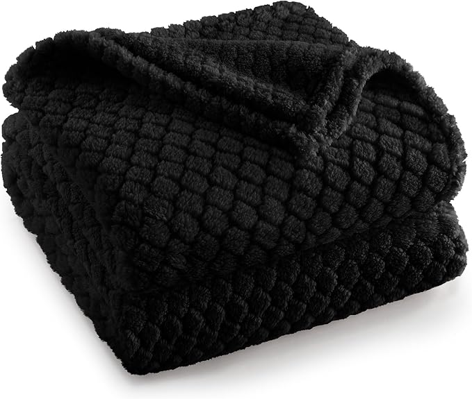 Exclusivo Mezcla Soft Fleece Throw Blanket for Couch, Black | Jacquard Lightweight Cozy Throws for Bed, Sofa, Breathable Decorative Fuzzy Textured All Season Use, 50x60 Inches