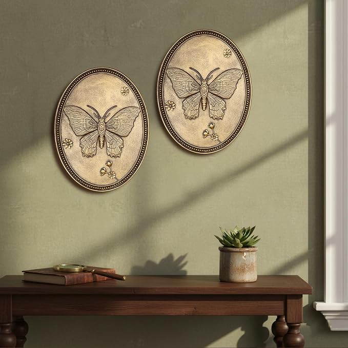 Vintage Butterfly Wall Sculpture, Antique Wall Decor, Gold Wall Art, Hanging Decoration with Embossed Butterfly Design, Vintage Decoration for Living Room Bedroom and Hallway, Housewarming Gift