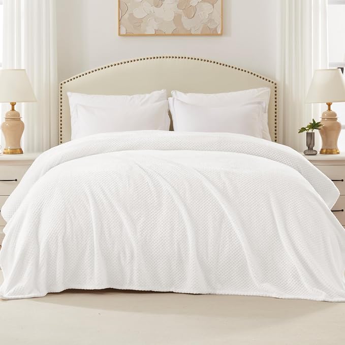 Exclusivo Mezcla Soft Waffle Fleece Bed Blanket Twin XL Size, White | Lightweight Plush Blanket for Bed, Couch, Sofa, Cozy Fluffy Design for Bedroom, Guest Room, All Season, 90x66 Inches