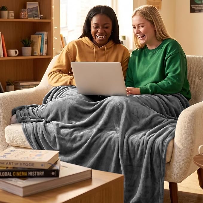 Utopia Bedding Ultra Soft Fleece Bed Blanket Twin XL Size Grey (90x76 Inch) | College Dorm Room Essentials for Girls and Guys, Microfiber Plush Warm Lightweight Breathable Cozy Blanket Anti-Static